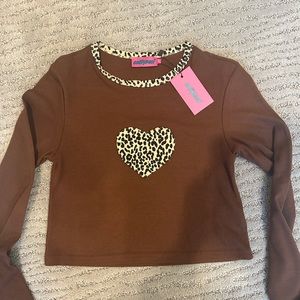 Edikted cheetah print heart cropped long sleeve